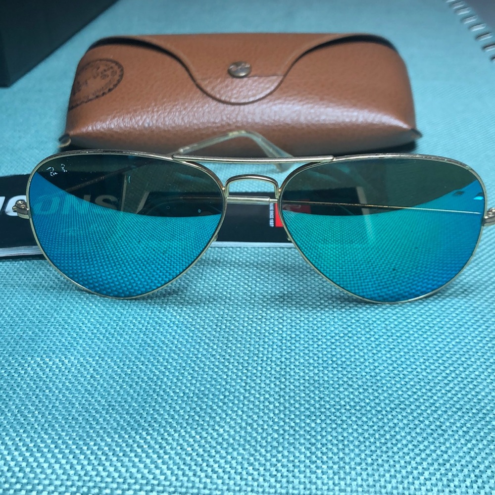 Ray-Ban rb3025 aviator